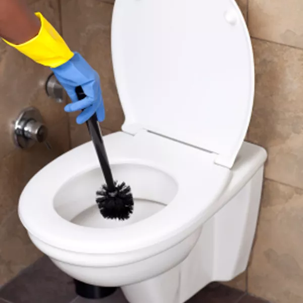 detta städas noggrant: rengöring av badrum och toalett